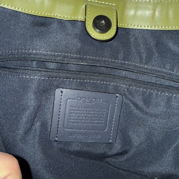 Coach Kristy shoulder bag brown and olive green EUC - Picture 4 of 7